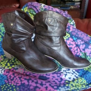 Hotcakes Heeled Leather Boots
